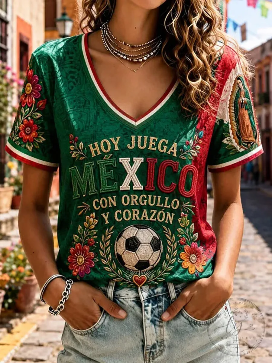 Hoy Juega Con Orgullo Y Corazon V-Neck T-Shirt for Mexico Soccer Fans