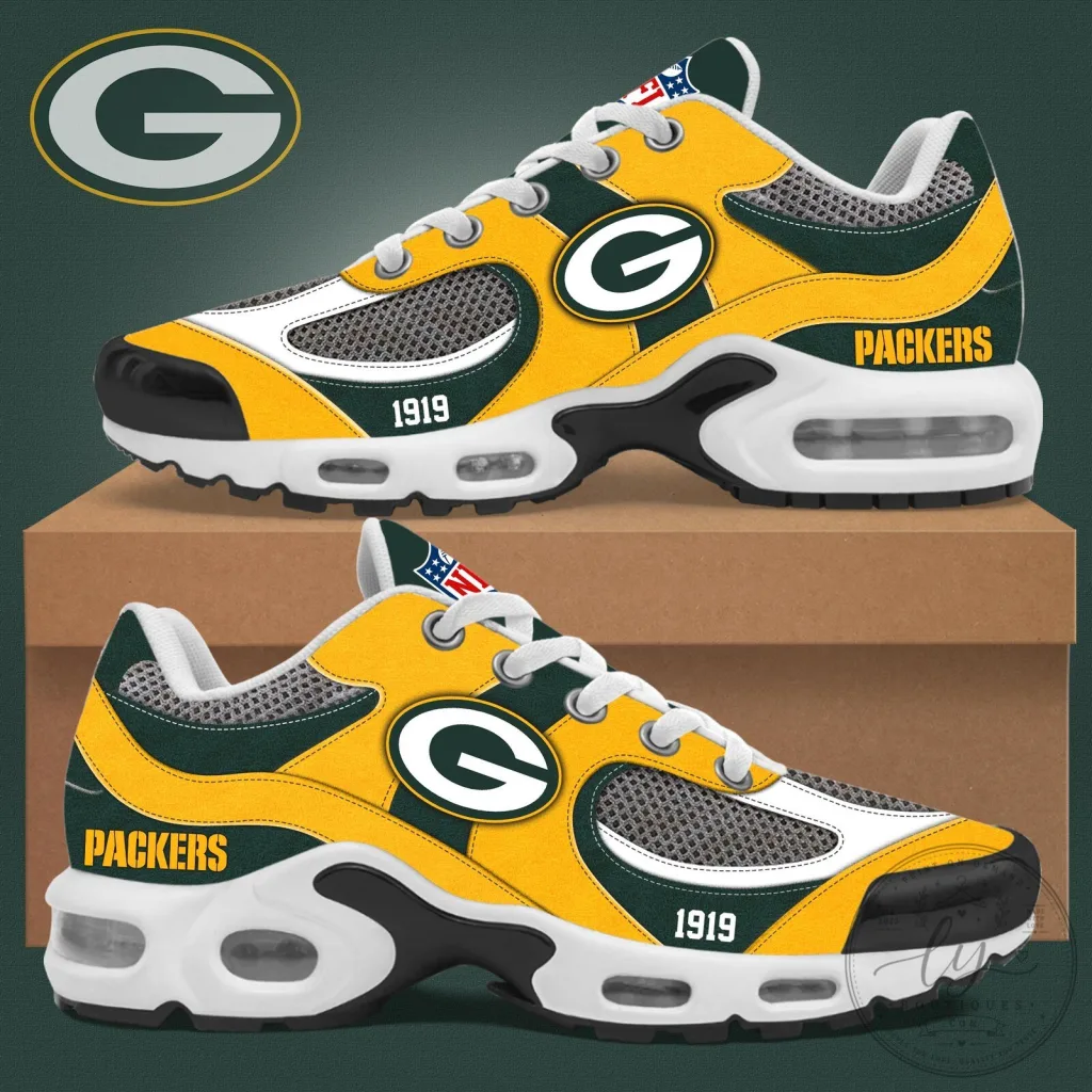GB Team Color Exclusive Sneakers GB Team Color Exclusive Sneakers