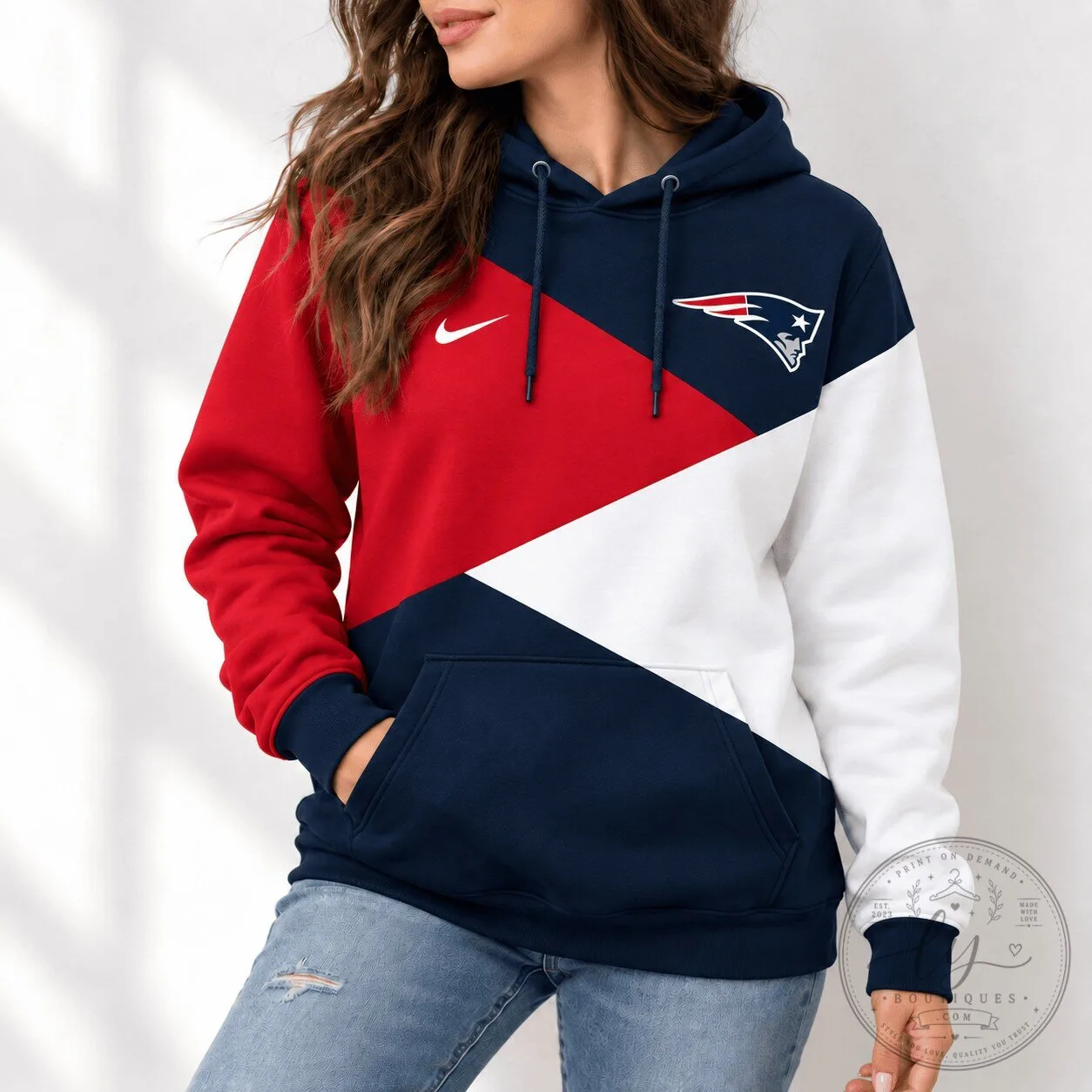 New England Patriots Dynamic Angle Game Day Hoodie for Women