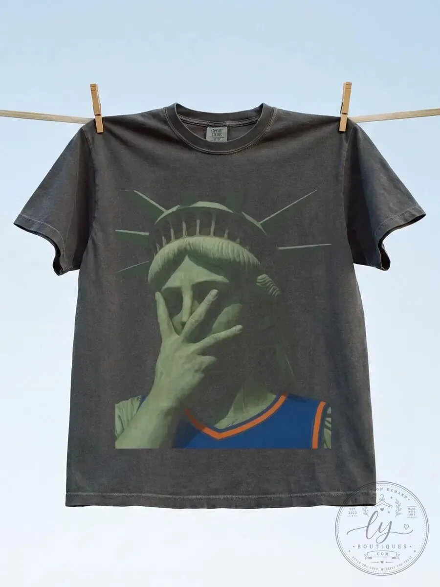 Statue of Liberty Basketball Fan Graphic T-Shirt 5 Statue of Liberty Basketball Fan Graphic T-Shirt