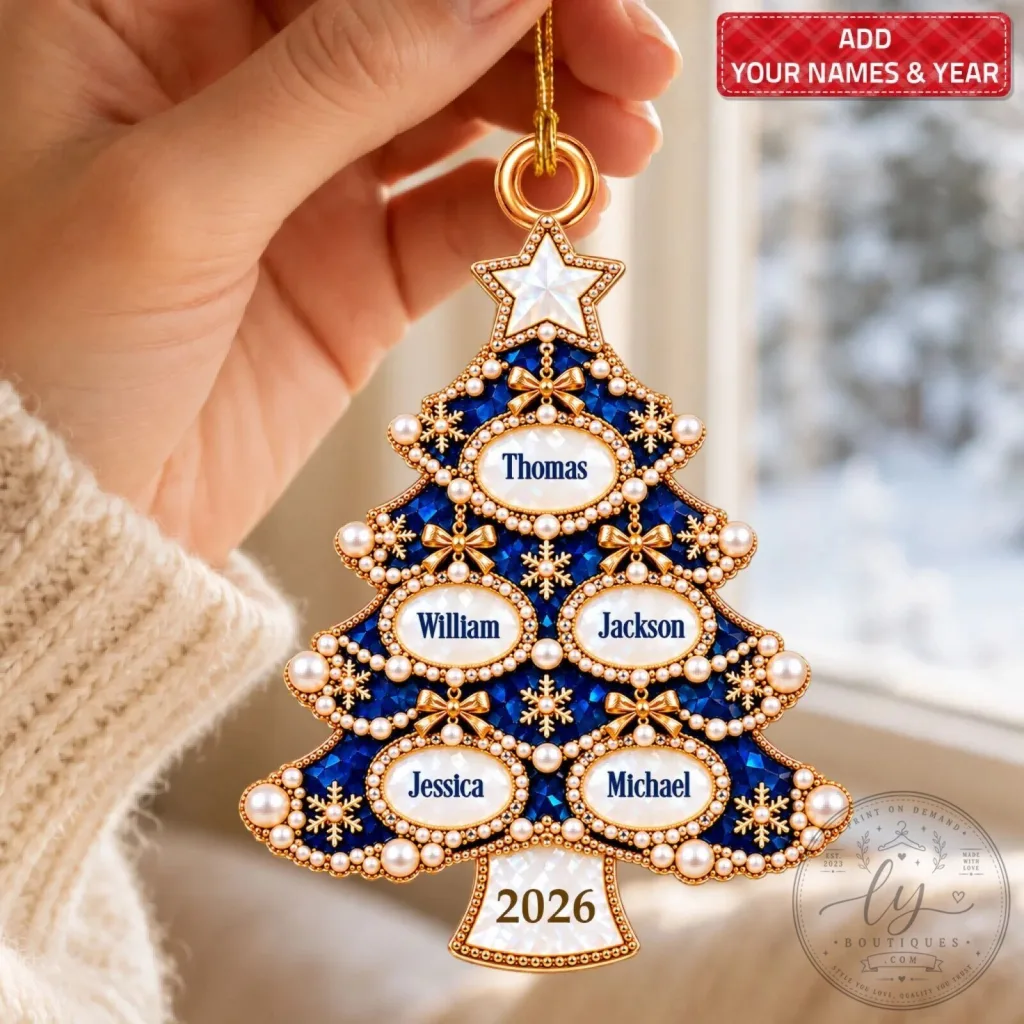 Custom Year and Names Christmas Tree Ornament for Family Celebration Custom Year and Names Christmas Tree Ornament for Family Celebration